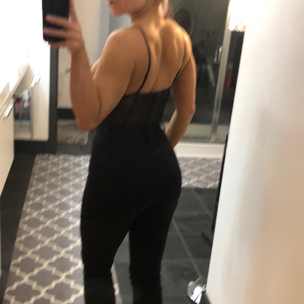 Fashion nova body suit - Picture 2 of 2